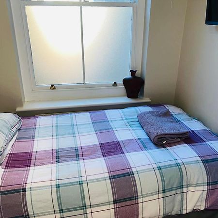 Bed For The Night, Close To Beach, Shops , Train St Leonards-on-Sea Exteriér fotografie