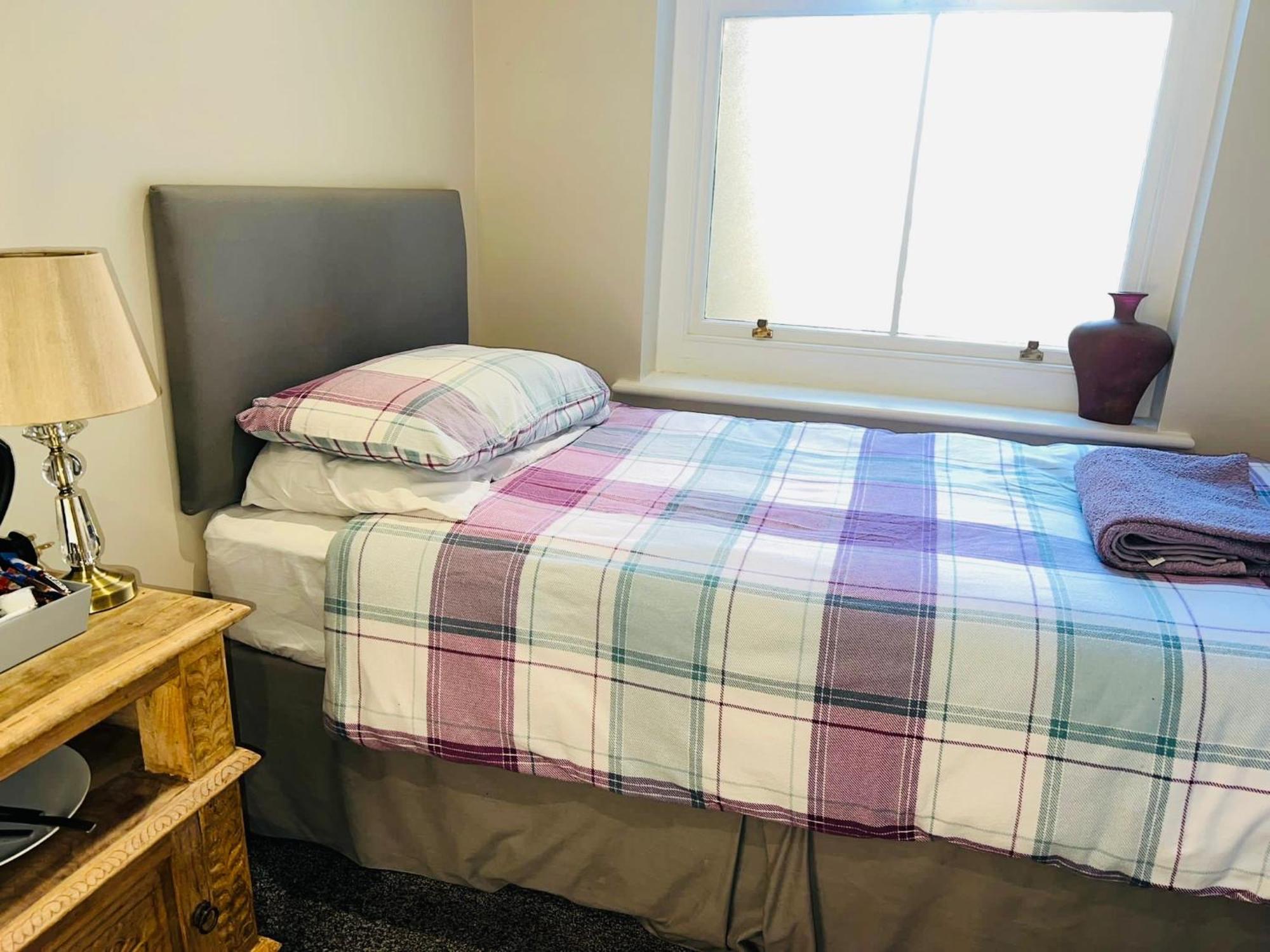 Bed For The Night, Close To Beach, Shops , Train St Leonards-on-Sea Exteriér fotografie